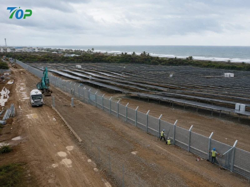 Hvorfor EPC-virksomheder skifter mod modulære solar hegnssystemer